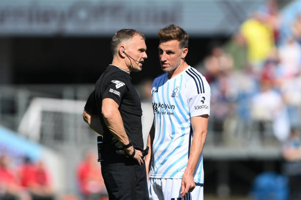 率迅速赢得 率迅速赢得